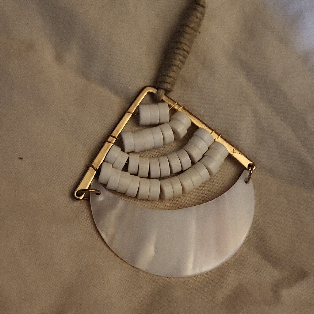 Paparazzi Gold and Cream Geometric Shell Necklace
